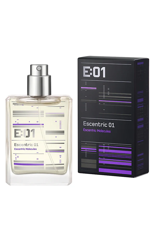 Escentric 01 - Travel Spray - Image 2