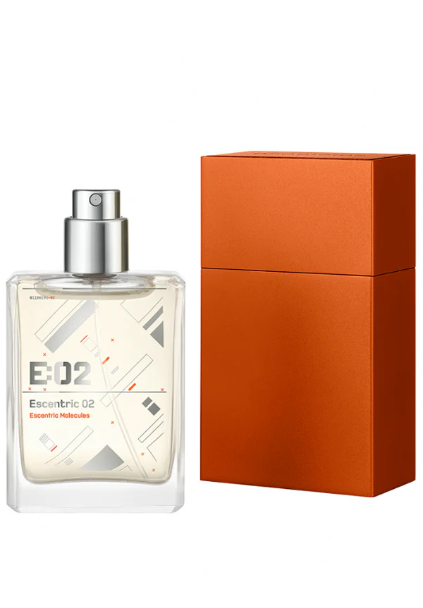 Escentric 02 - Travel Spray